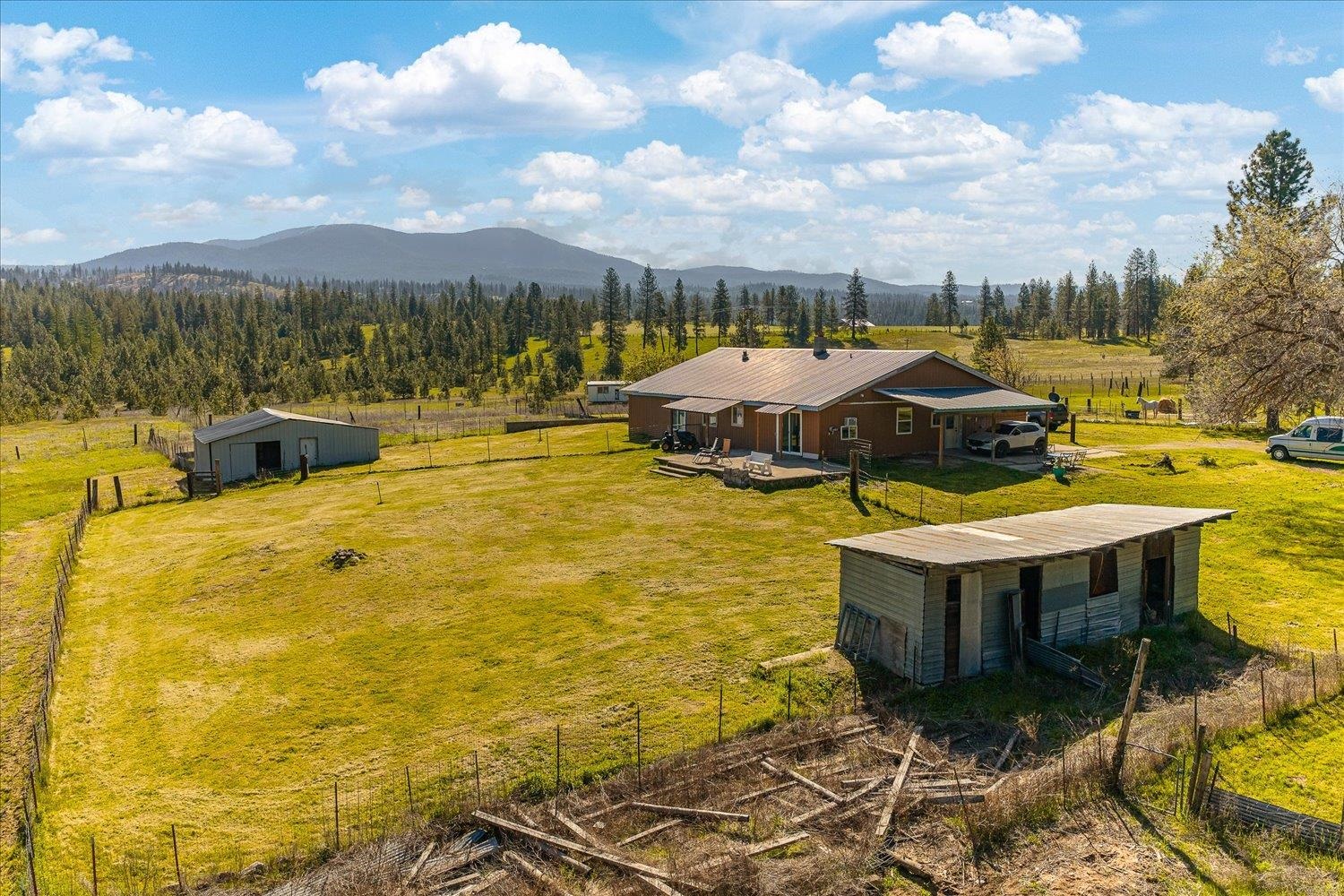 32604 North Elk Chattaroy Road Chattaroy, WA 99003 - Photo 38 of 48