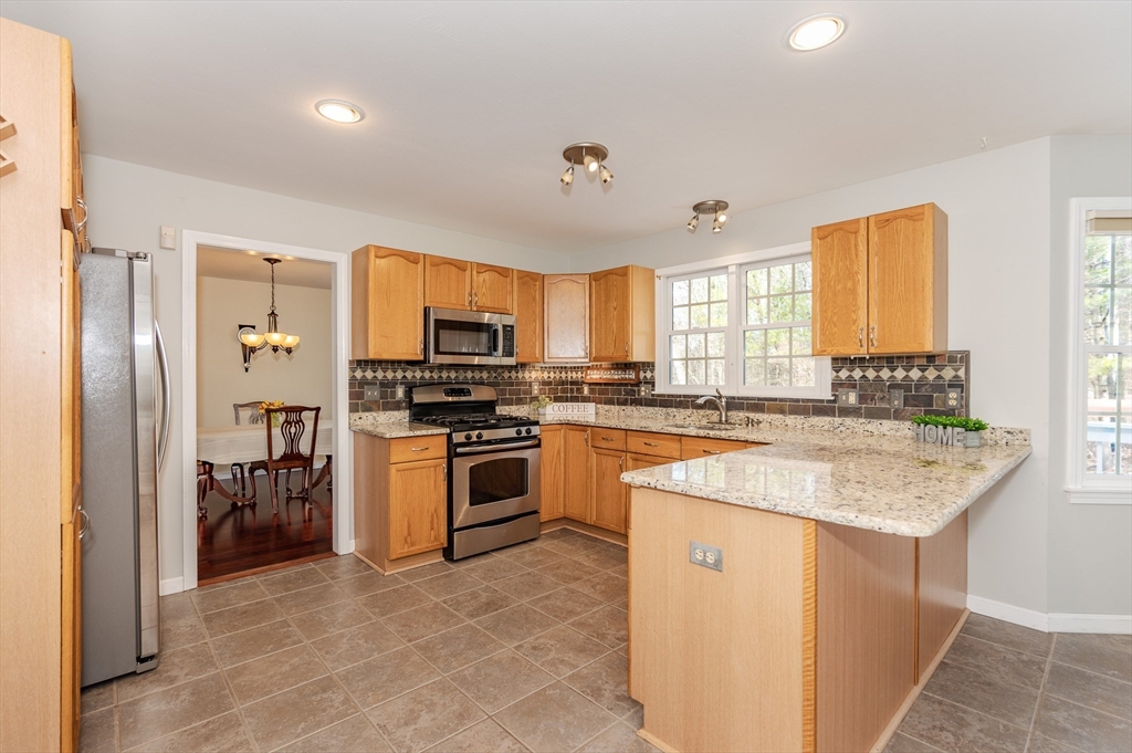 130 Norris Road Tyngsborough, MA 01879 - Photo 10 of 42 Gallery Image 10