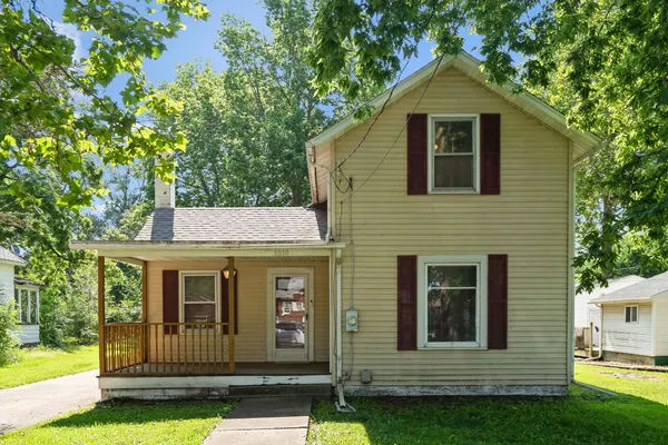 $120,000 | 1010 Main Street, Erie, IL 61250
