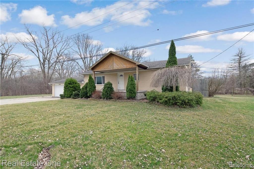 26485 Sibley Road Romulus, MI 48174 - Photo 2 of 50