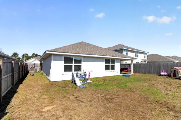 $2,300 | 727 Quintana Street, Crestview, FL 32539