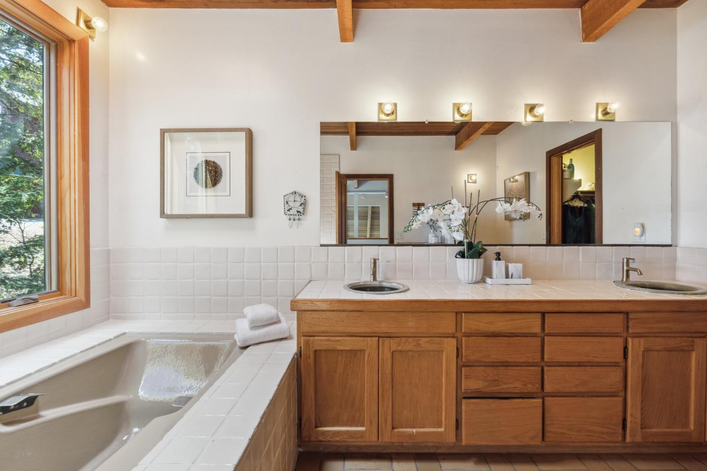 22114 Miller Ridge Road Los Gatos, CA 95033 - Photo 42 of 100