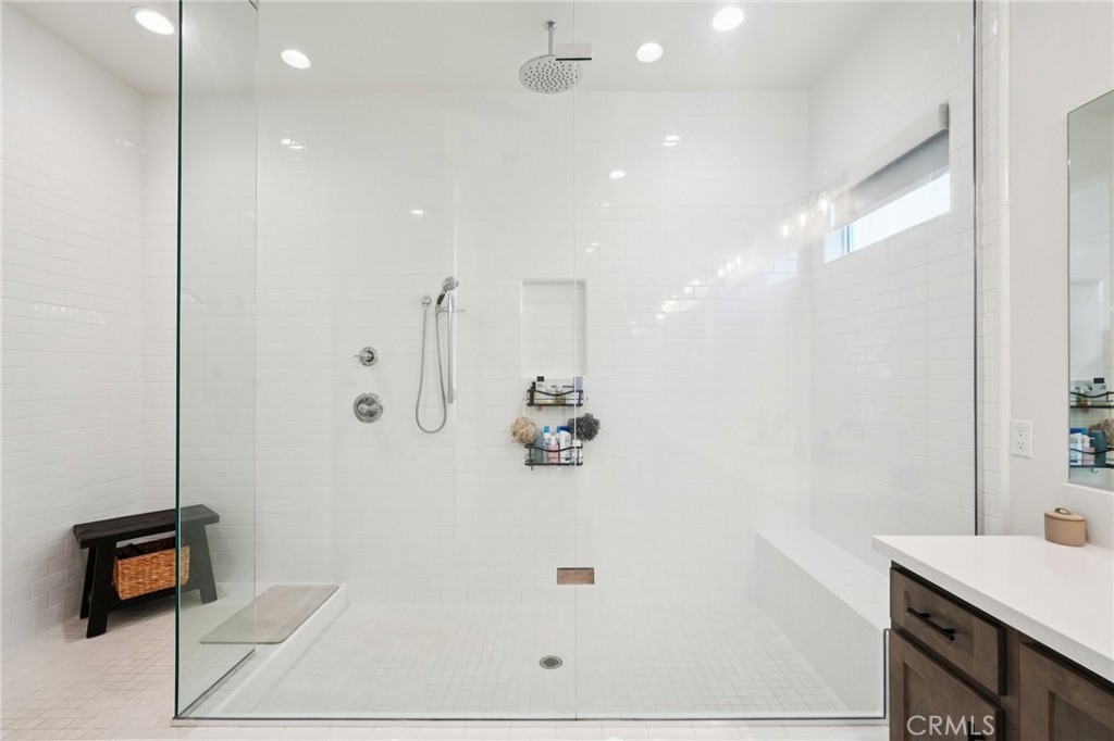 39481 Chamise Temecula, CA 92591 - Photo 12 of 34