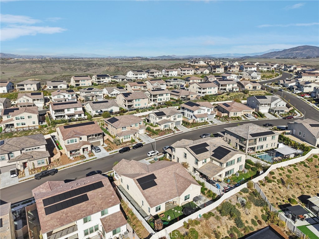 39481 Chamise Temecula, CA 92591 - Photo 25 of 34 an aerial view of multiple house