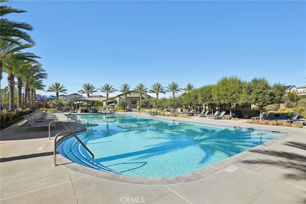 39481 Chamise Temecula, CA 92591 - Photo 28 of 34 a view of swimming pool