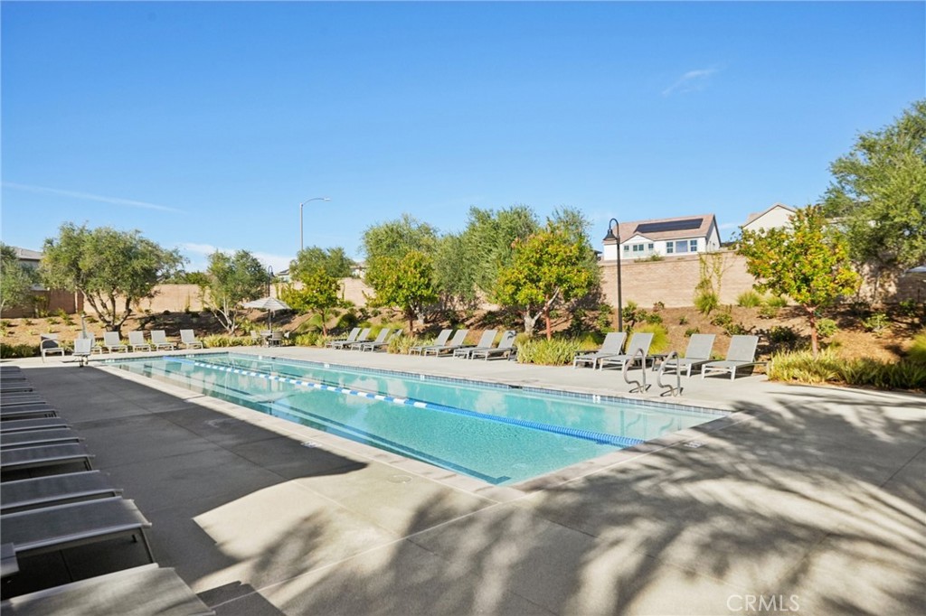 39481 Chamise Temecula, CA 92591 - Photo 29 of 34 a view of a basket ball ground