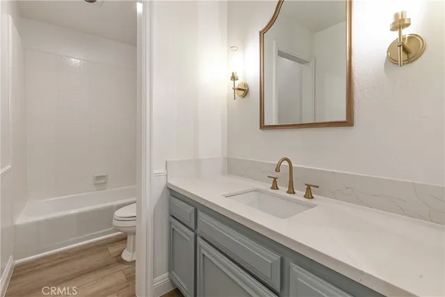 $425,000 | 27657 Peninsula Drive, Unit 131, Lake Arrowhead, CA 92352