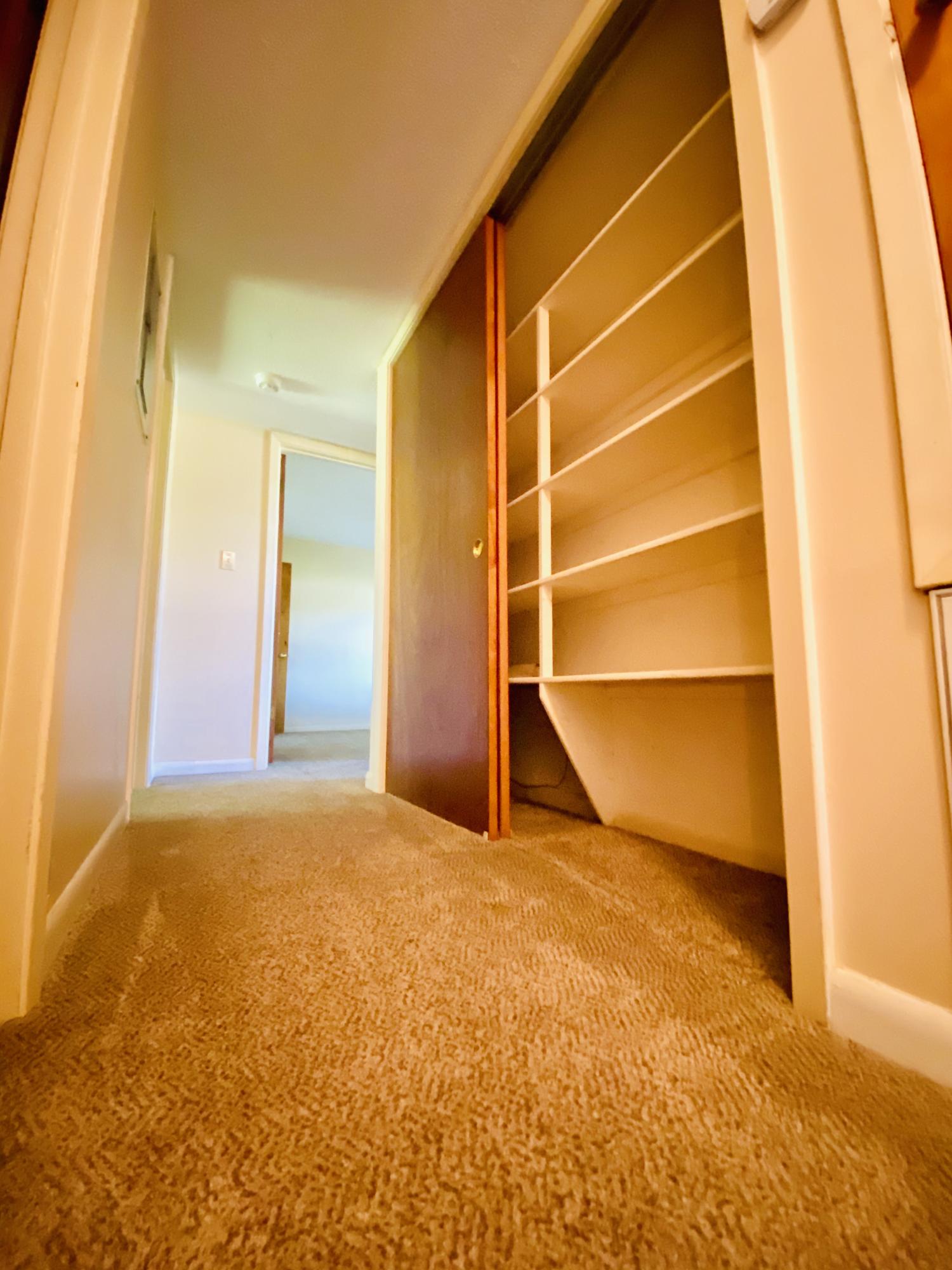 311 Pelham Road Fort Walton Beach, FL 32547 - Photo 19 of 22 Linen Closet