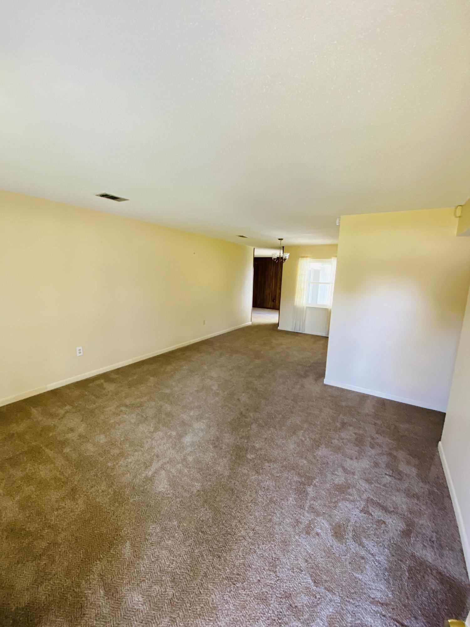 311 Pelham Road Fort Walton Beach, FL 32547 - Photo 8 of 22 Living Room
