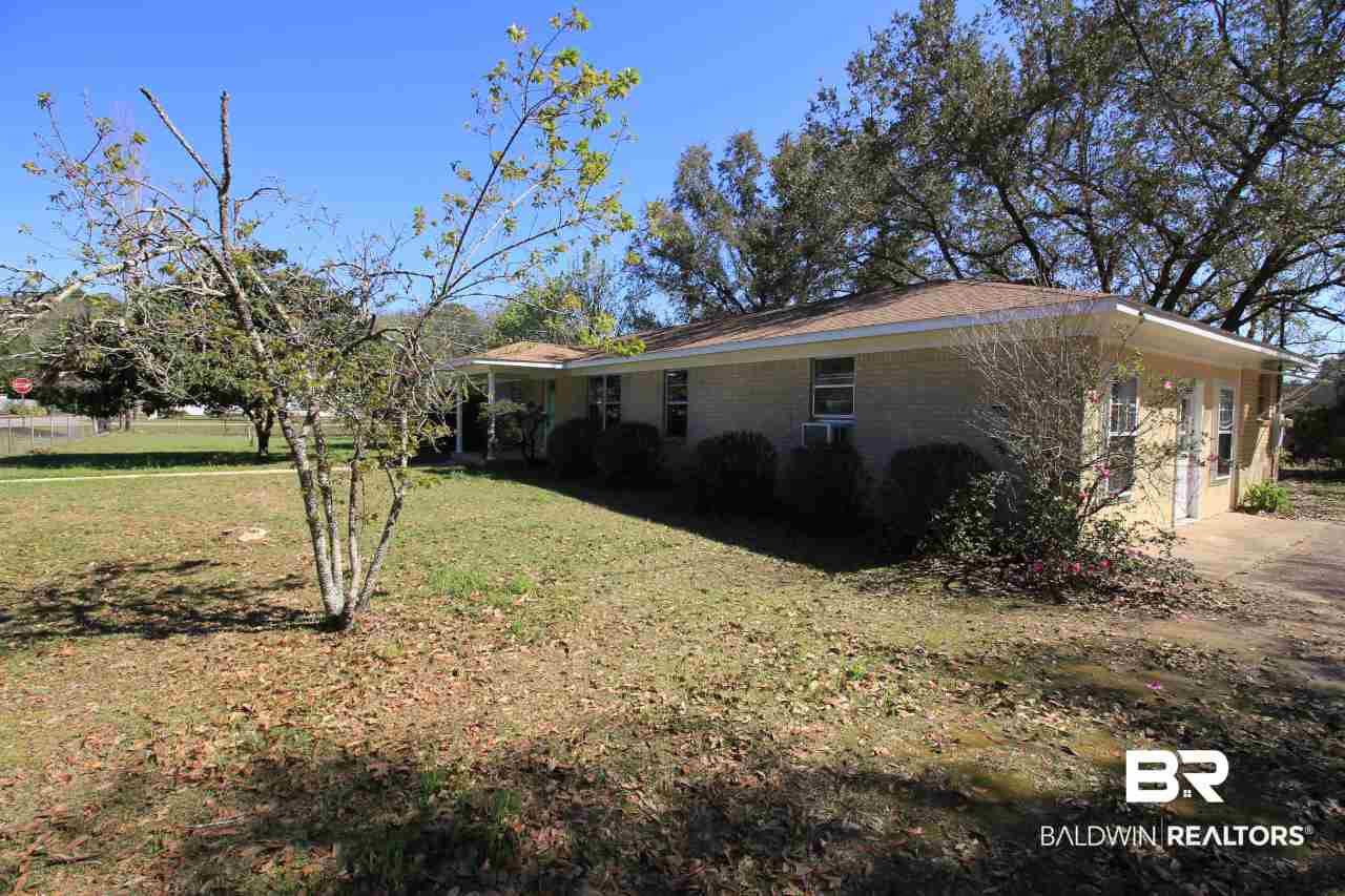 401 West Berry Avenue Foley, AL 36535 - Photo 2 of 29