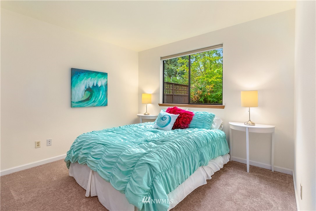 2419 Southeast 8th Place Renton, WA 98057 - Photo 17 of 29