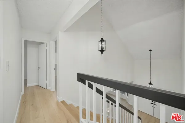a view of a livingroom with furniture