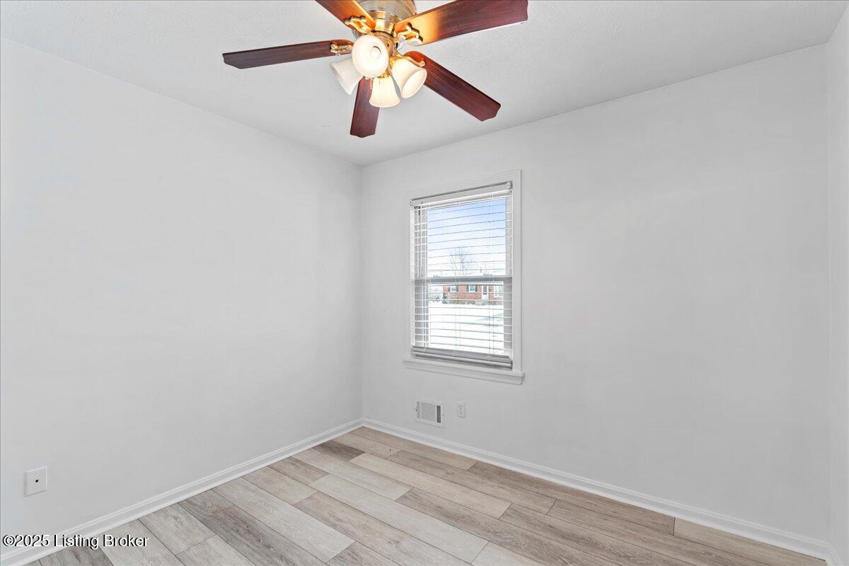 10610 Torrington Road Louisville, KY 40272 - Photo 11 of 28 15-DSC08503