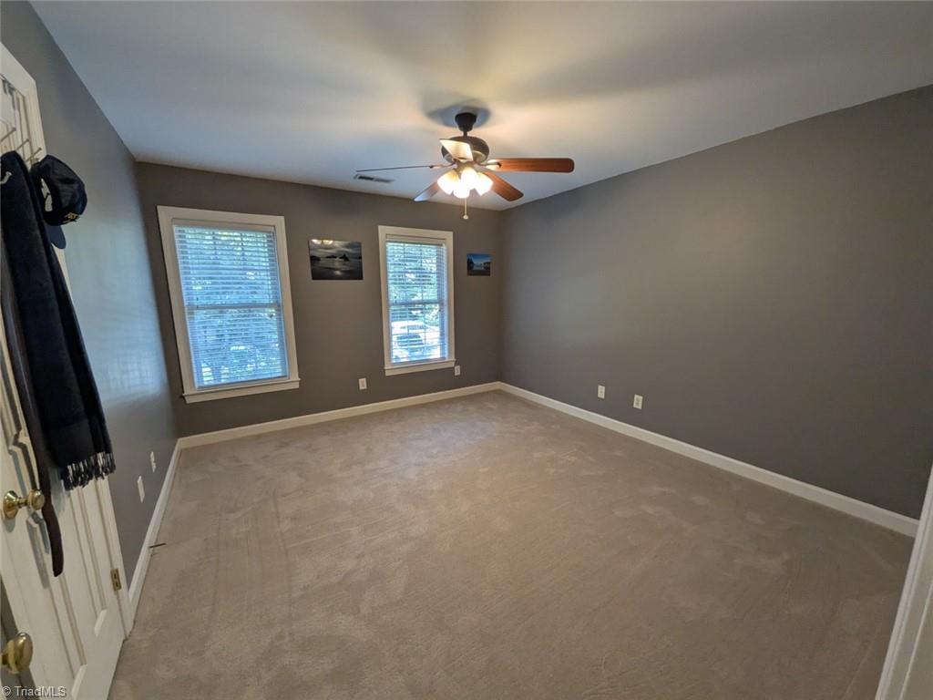 1702 Lakeland Point High Point, NC 27265 - Photo 27 of 50
