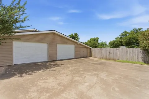 $289,000 | 4000 Brinlee Street, Lake Charles, LA 70605