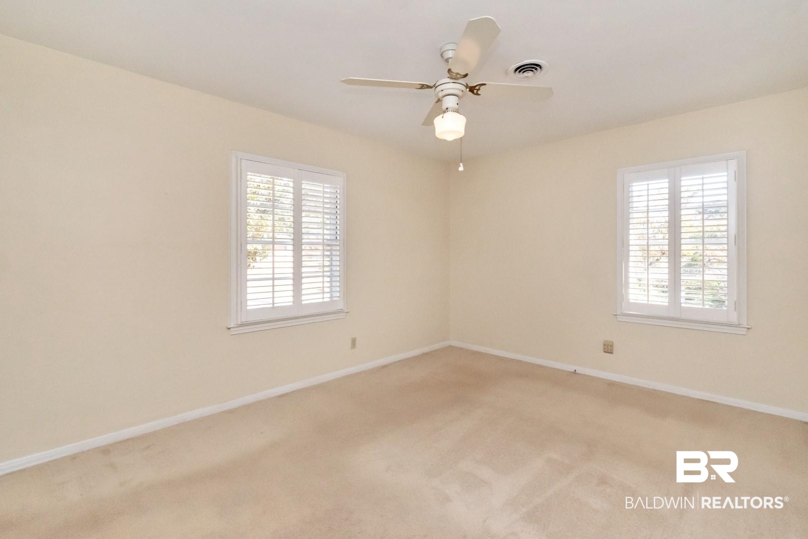 1502 Crestview Drive Mobile, AL 36693 - Photo 24 of 34