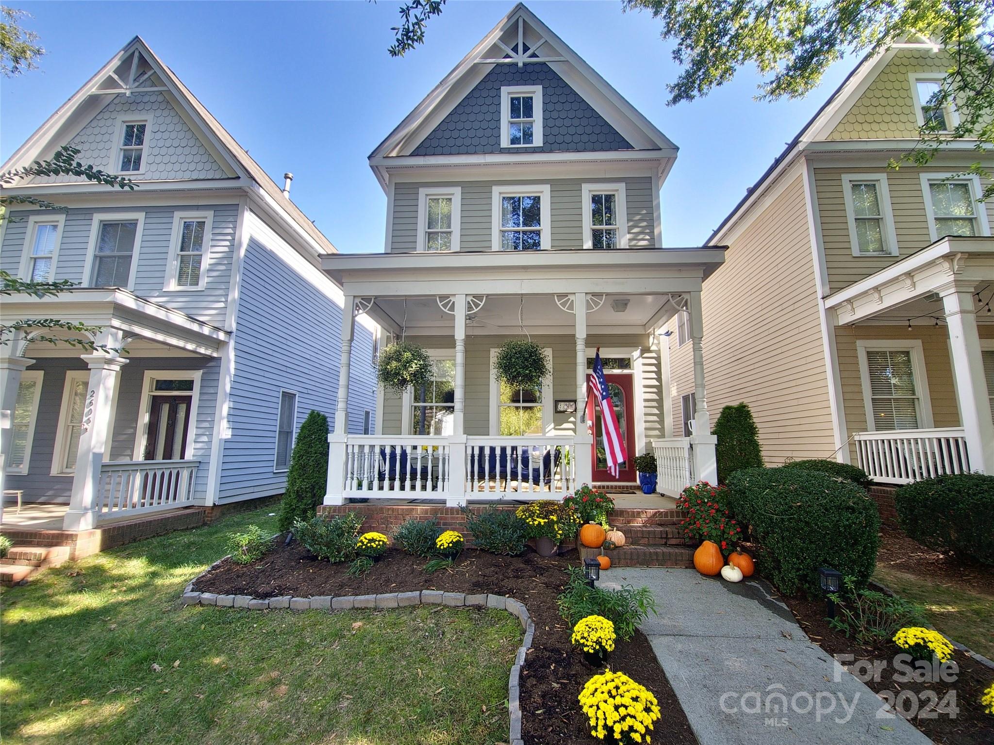 2607 Nations Commons Street Fort Mill, SC 29708 - Photo 40 of 40 a front view of a house with a garden
