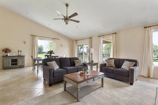 $469,900 | 5310 Baraboo Court, Davenport, IA 52804