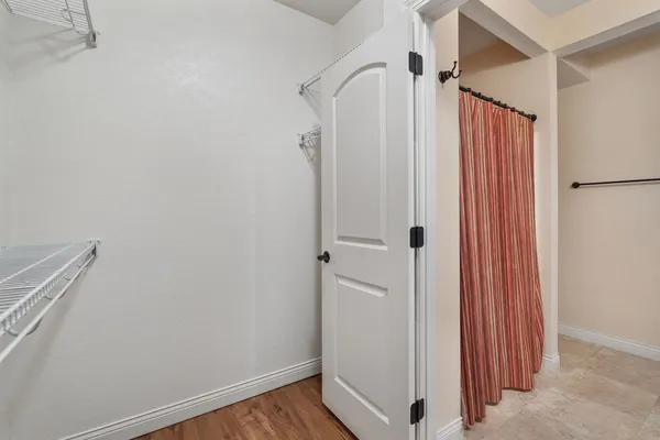 $469,900 | 5310 Baraboo Court, Davenport, IA 52804