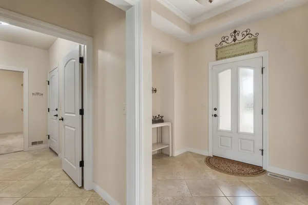 $469,900 | 5310 Baraboo Court, Davenport, IA 52804