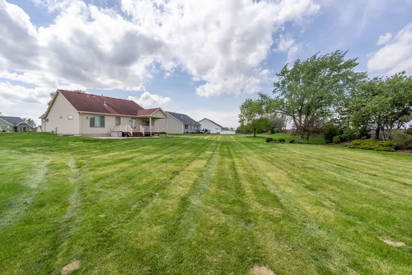 $469,900 | 5310 Baraboo Court, Davenport, IA 52804