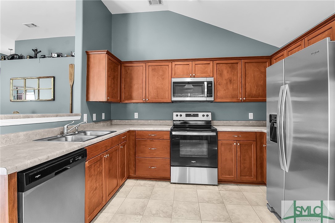 169 Nandina Way Pooler, GA 31322 - Photo 6 of 48