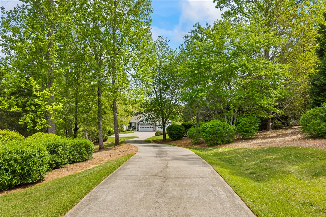 307 Stardust Lane Seneca, SC 29672 - Photo 39 of 50