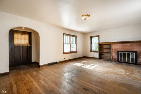 $100,000 | 6428 Maple Street, Indianapolis, IN 46236