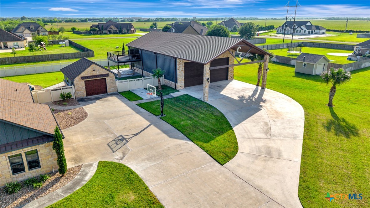 121 Spring Ridge Drive Victoria, TX 77904 - Photo 9 of 14