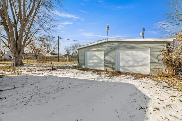 $195,000 | 805 North Knight Circle, Marion, IN 46952