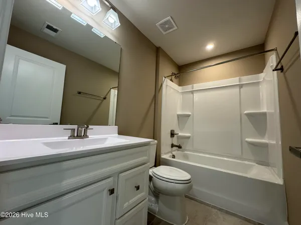 $1,800 | 1539 Pine Log Trail Northeast, Bolivia, NC 28422