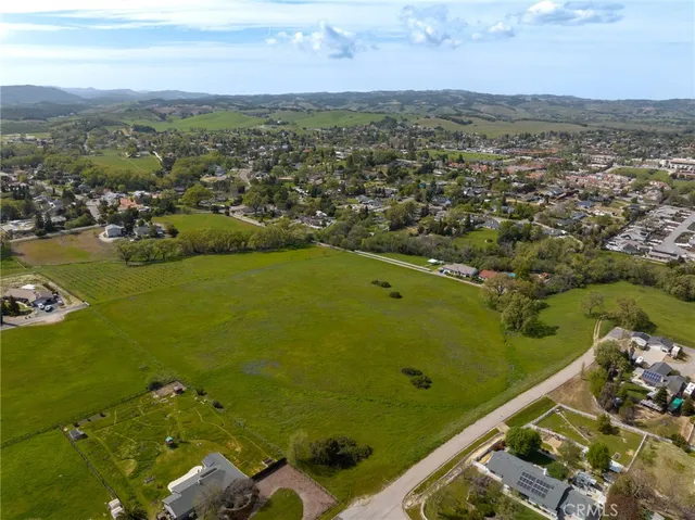 $2,400,000 | 0 Bennett Way, Templeton, CA 93465