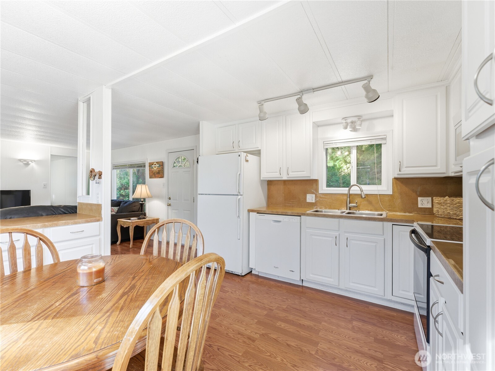 7750 South Lakeshore Road, Unit 34 Chelan, WA 98816 - Photo 33 of 40