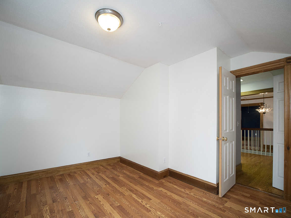 388 Amity Road Woodbridge, CT 06525 - Photo 34 of 39