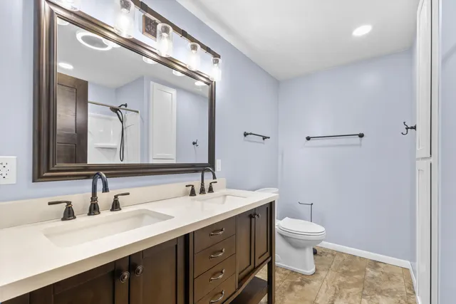 $400,000 | 11205 Scipio Highway, Vermontville, MI 49096