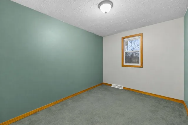 $400,000 | 11205 Scipio Highway, Vermontville, MI 49096