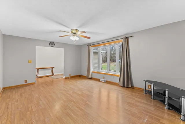 $400,000 | 11205 Scipio Highway, Vermontville, MI 49096