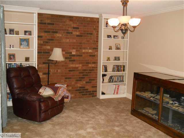 1592 Flat Shoals Road King, NC 27021 - Photo 14 of 16 Living Room.