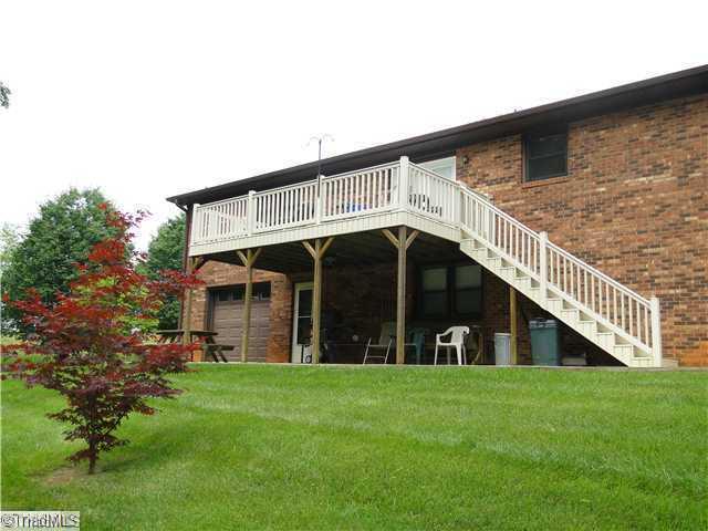 1592 Flat Shoals Road King, NC 27021 - Photo 3 of 16 Exterior Back.