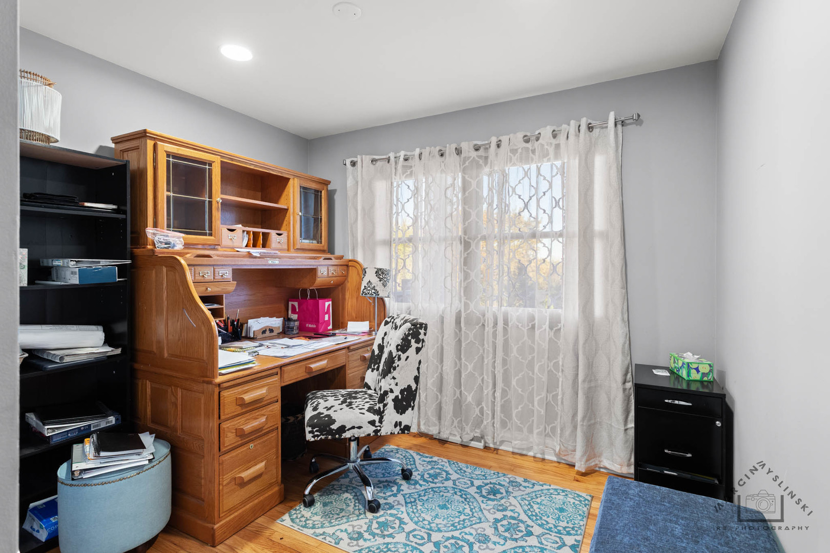 400 Crestview Drive Fox River Grove, IL 60021 - Photo 9 of 48 a view of a workspace with furniture and a window