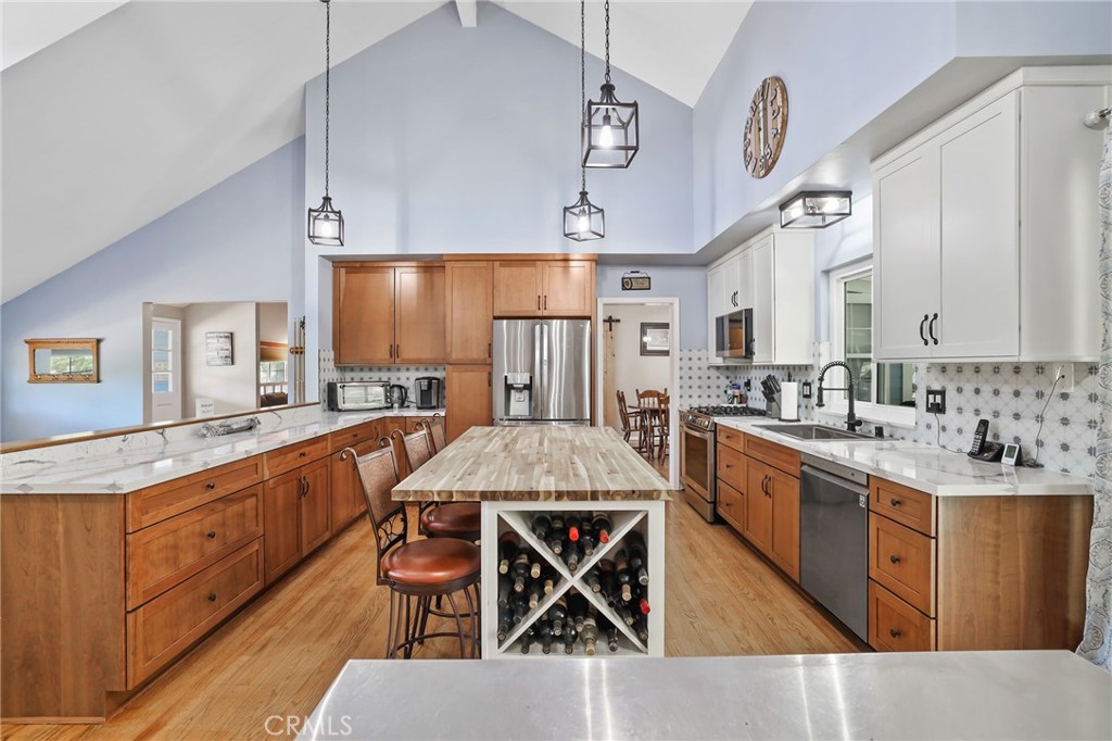 10525 Verdugo Road Fallbrook, CA 92028 - Photo 3 of 48 The best place to prepare wonderful meals