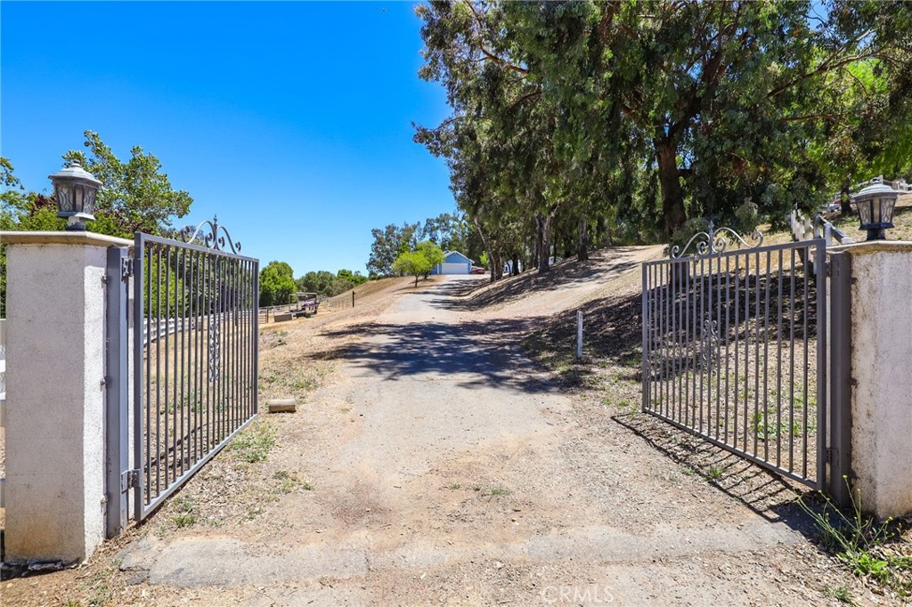 10525 Verdugo Road Fallbrook, CA 92028 - Photo 41 of 48