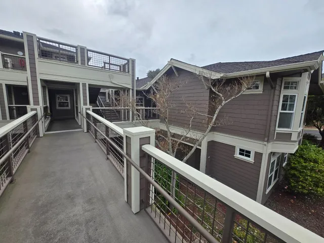 a view of an outdoor space