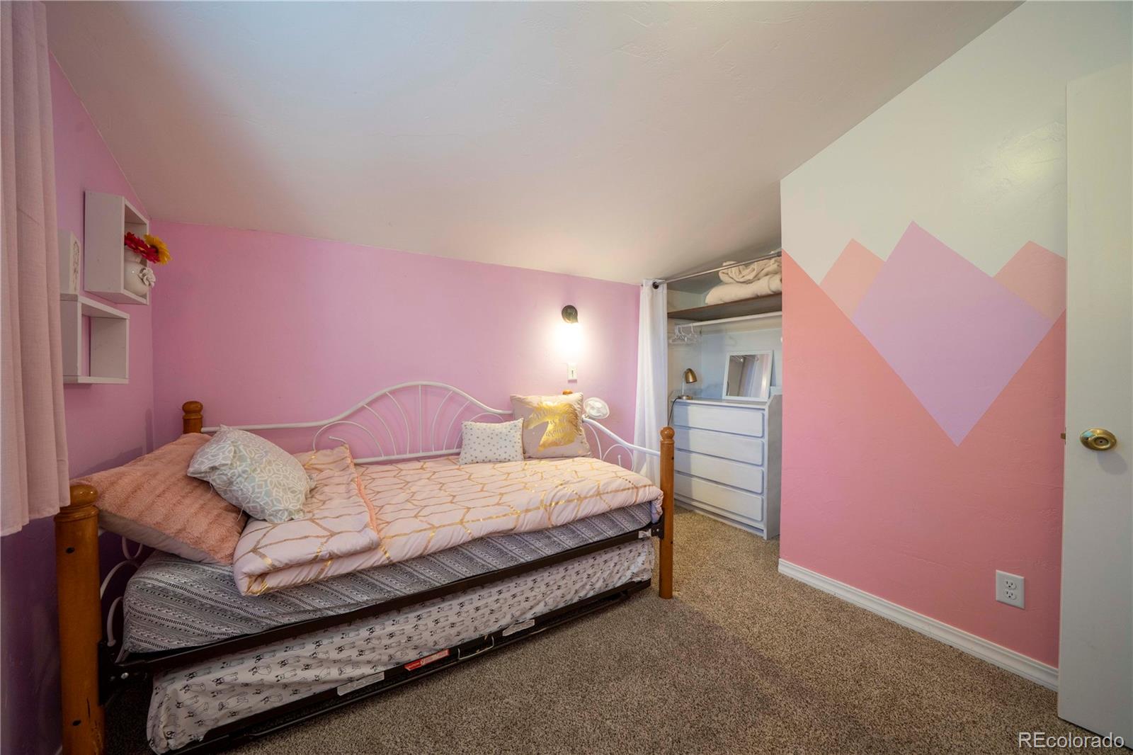 3557 Stagestop Road Jefferson, CO 80456 - Photo 20 of 24