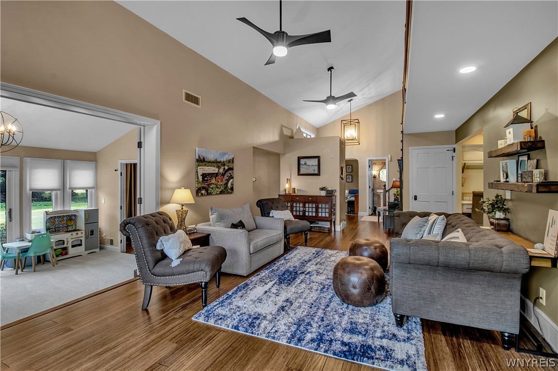 5555 Kraus Road Clarence, NY 14031 - Photo 11 of 50 Living Room