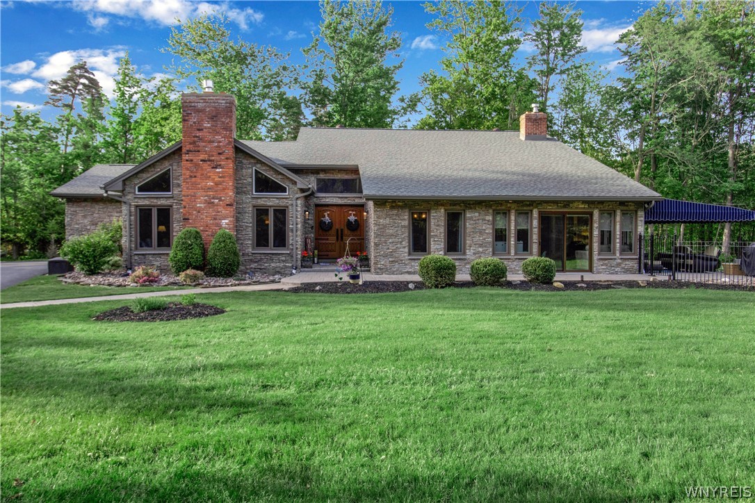 5555 Kraus Road Clarence, NY 14031 - Photo 4 of 50 Front Exterior