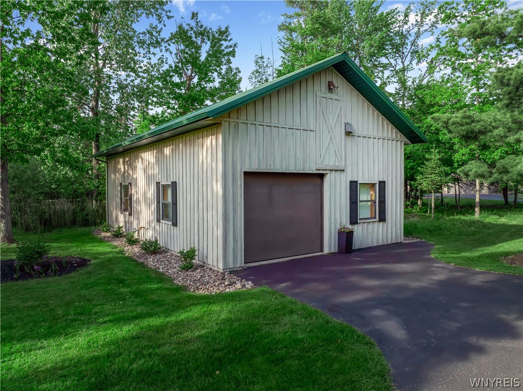 5555 Kraus Road Clarence, NY 14031 - Photo 44 of 50 Pole Barn Exterior