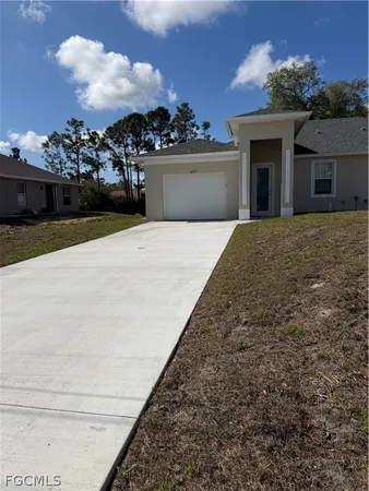 $2,000 | 4717 28th Street Southwest, Lehigh Acres, FL 33973