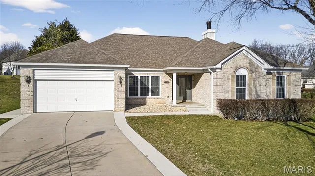 $659,999 | 1407 Tucks Inn Court, Lake St. Louis, MO 63367