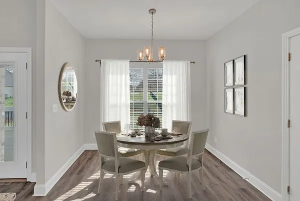 $699,900 | 313 Clarabelle Lane, Clarksville, TN 37043